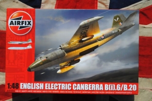 Airfix A10101A ENGLISH ELECTRIC CANBERRA B(i).6/B.20 RAF Bomber